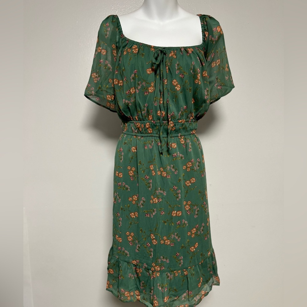 Women Floral Green Dress size Large New Stretchy